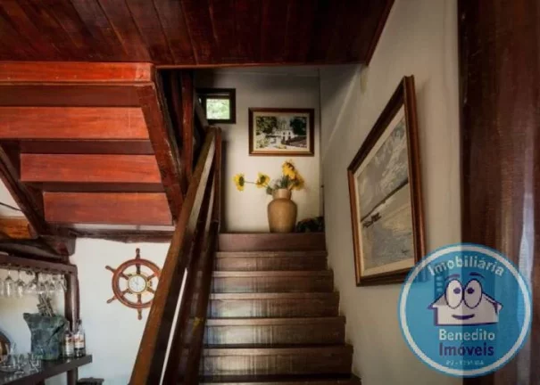 Imagem IMPERDÍVEL! EXCELENTE CASA PARA INVESTIDORES!