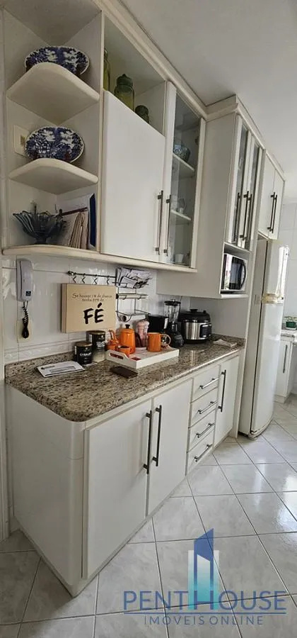Imagem Apartamento Zona Central para Venda em Balneário Camboriú, CENTRO, 3 dormitórios, 1 suíte, 2 banheiros, 1 vaga