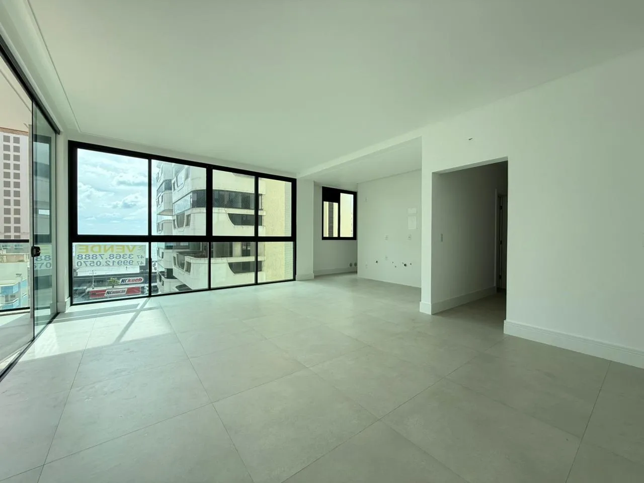 Imagem Apartamento à venda com 143.8m2 por R$ 1.800.000,00