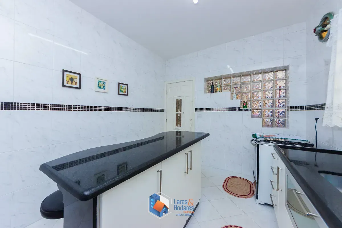 Imagem Casa para venda em Vila Moinho Velho com 5 quartos, sendo 1 suíte, 300m²