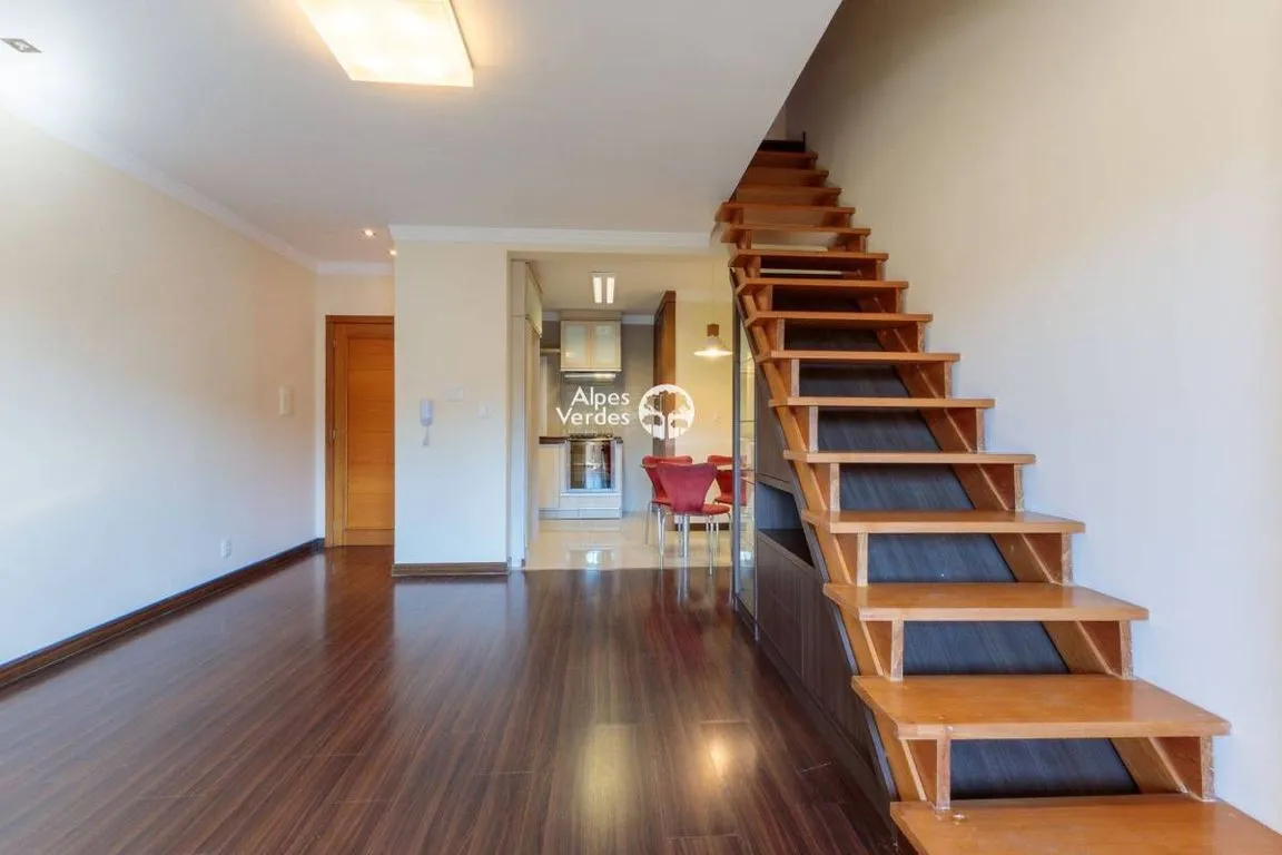 Imagem Vende-se Apartamento, no Centro de Canela-RS, com 3 quartos.