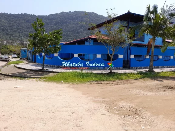 Imagem Excelente Casa com ótima localização.