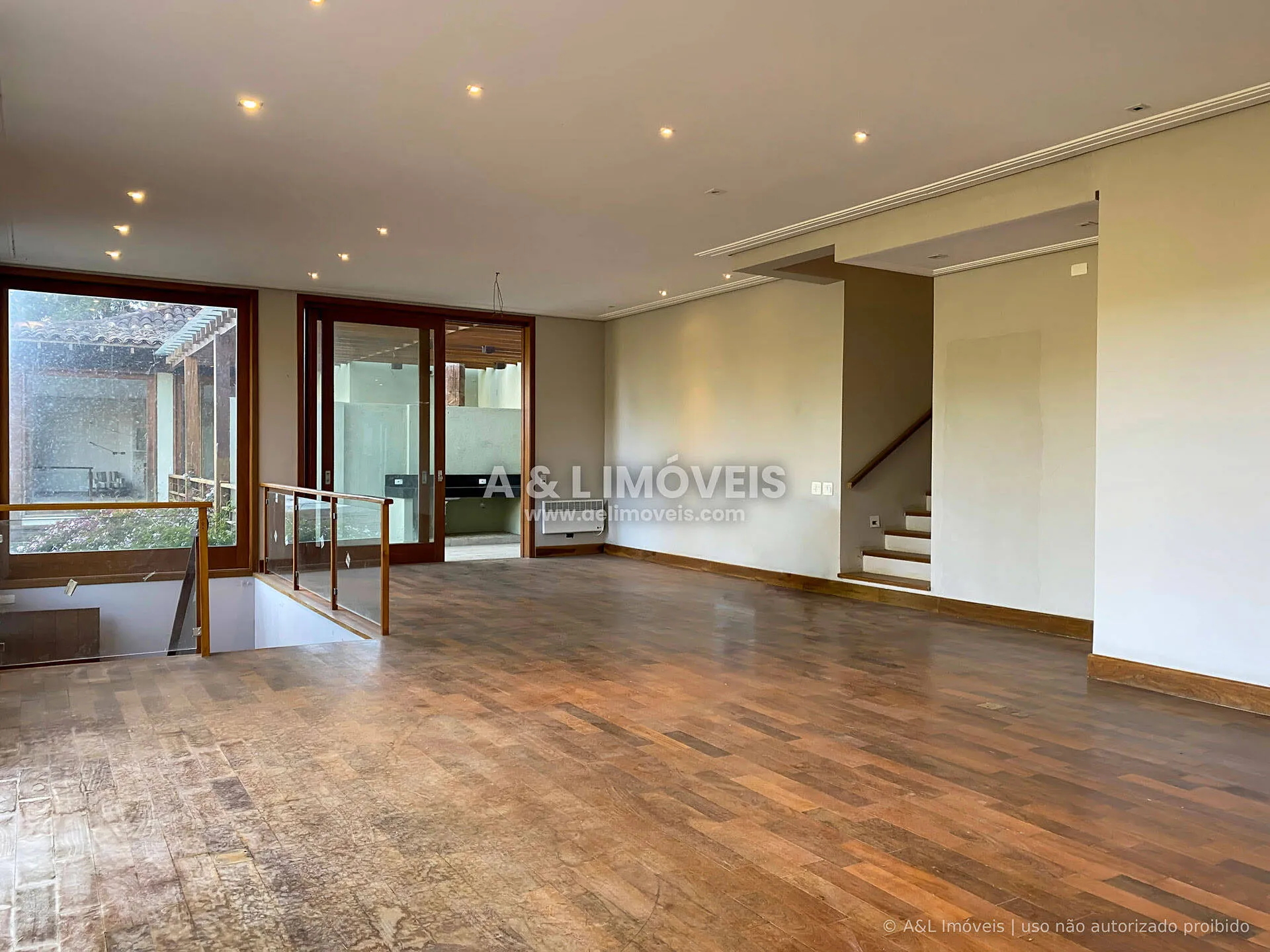 Imagem Casa em condomínio fechado | 5 suítes | lareira | Campos do Jordão