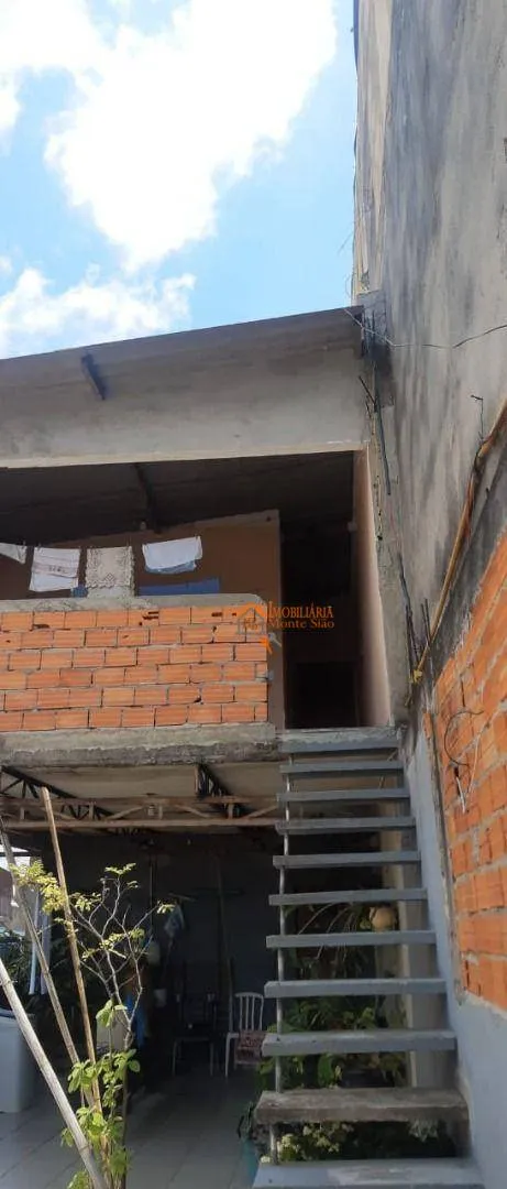 Foto do imóvel Casa com 5 dormitórios à venda, 200 m² por R$ 1.000.000,00 - Jardim Cumbica - Guarulhos/SP