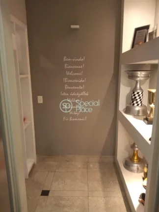 Imagem Lindo edifício, apartamento bem amplo, pronto para morar, andar alto com ótima varanda, 170 metros...