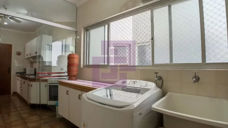 Imagem Apartamento com 03 dormitórios para locação na praia da Enseada Guarujá.