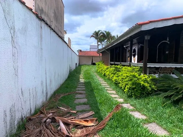 Imagem Casa à venda 3 Quartos, 1 Suite, 6 Vagas, 675M², Jardim Residencial Doutor Lessa, Pindamonhangaba - SP