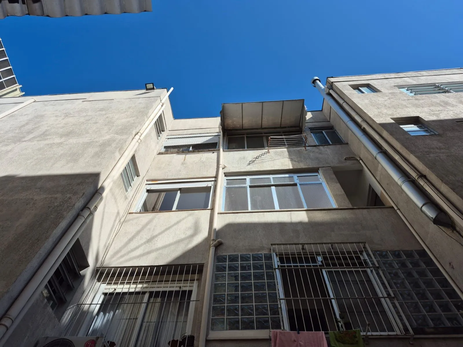 Imagem Apartamentos 2 quartos no Bairro Praia de Belas