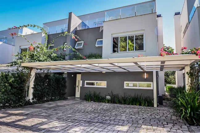 Foto do imóvel Casa em Condomínio para venda em Porto Alegre
