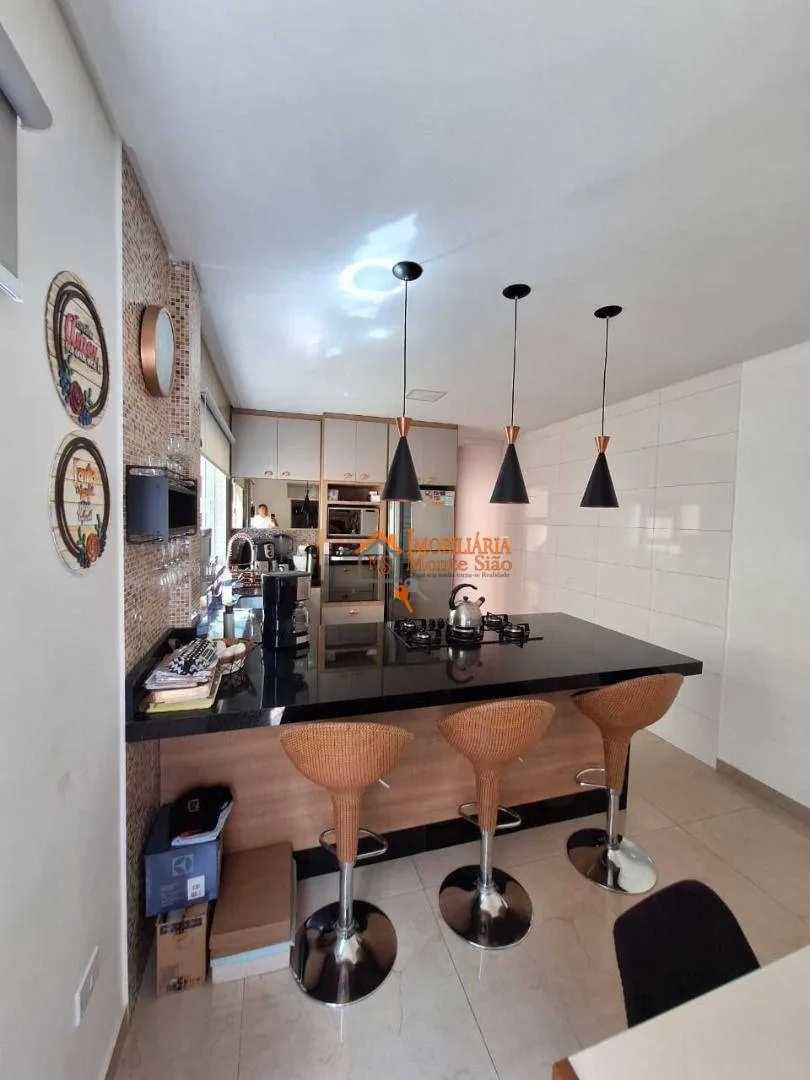 Imagem Sobrado com 3 dormitórios à venda por R$ 900.000,00 - Center Ville - Arujá/SP