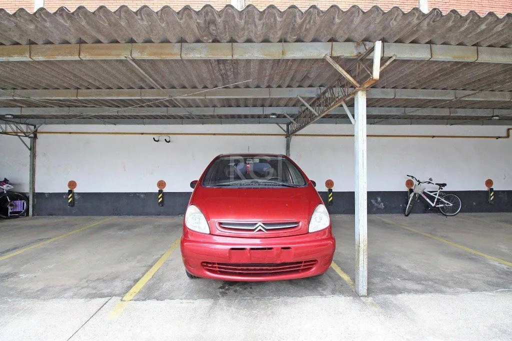 Imagem Apartamento para Venda - 72m², 2 dormitórios, 1 vaga - Passo da Areia