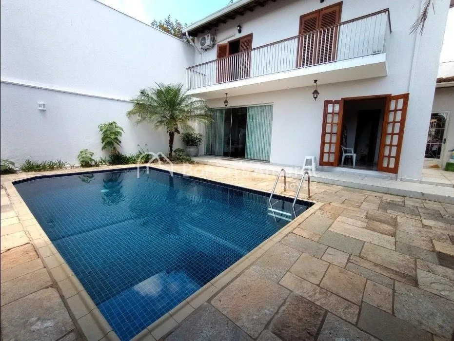 Imagem Casa com 4 Quartos e 6 banheiros à Venda, 288 m² por R$ 1.090.000