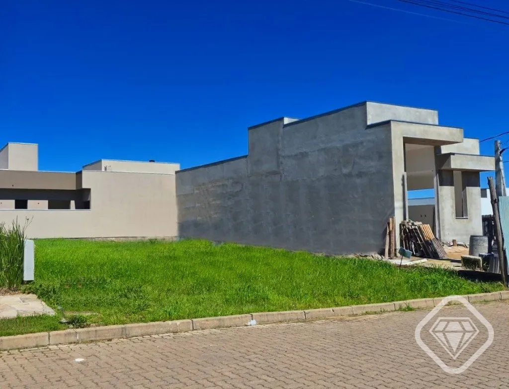 Imagem Terreno no Nova Ipanema Garden, com opção de construção.

Construa sua casa em um condomínio fe...