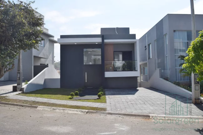 Foto do imóvel Sobrado à Venda em Condomínio - 181m² de Área Construída em Estrada dos Pires