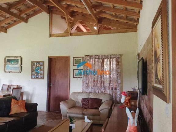 Imagem Sítio com casa principal mais ponto comercial à venda, 6937 m² por R$ 2.100.000 - Saboó - São Roque/SP