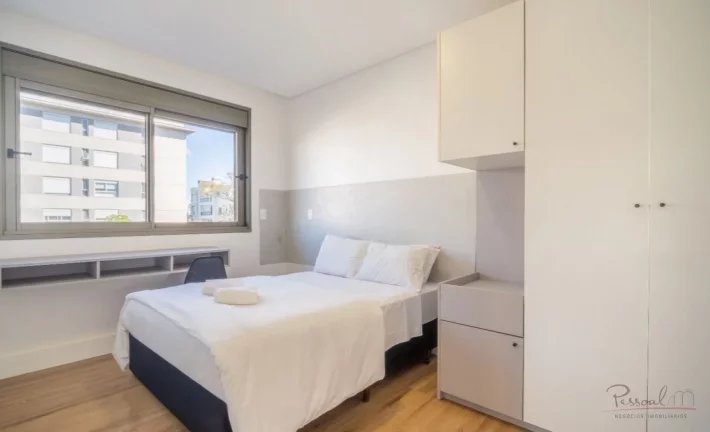 Imagem Apresentamos um apartamento novo, decorado e totalmente mobiliado, pronto para morar ou investir, lo...