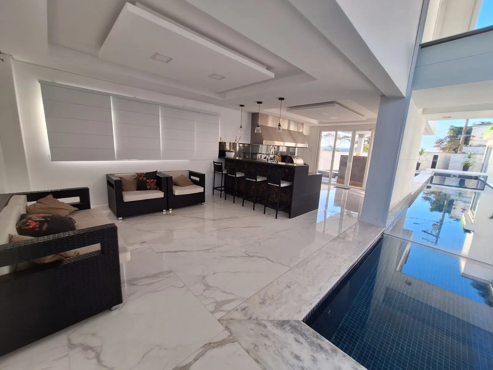 Imagem Elegância Excepcional: A Majestosa Mansão Resort de São Paulo