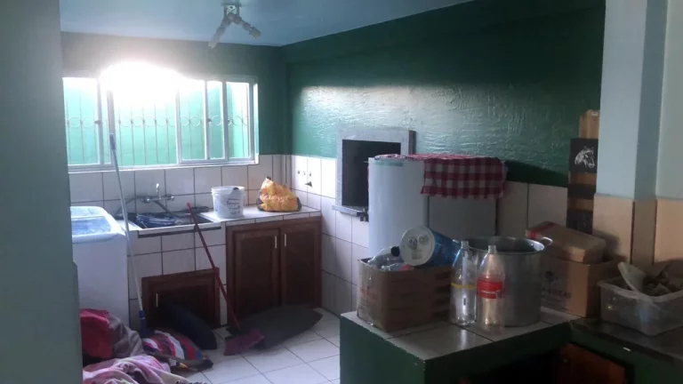 Imagem Casa para Venda em Concórdia, Imperial, 5 dormitórios, 1 suíte, 4 banheiros, 2 vagas