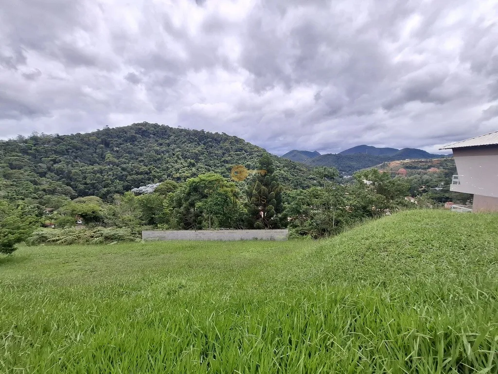 Imagem Terreno em Condomínio para Venda em Teresópolis / RJ no bairro Albuquerque