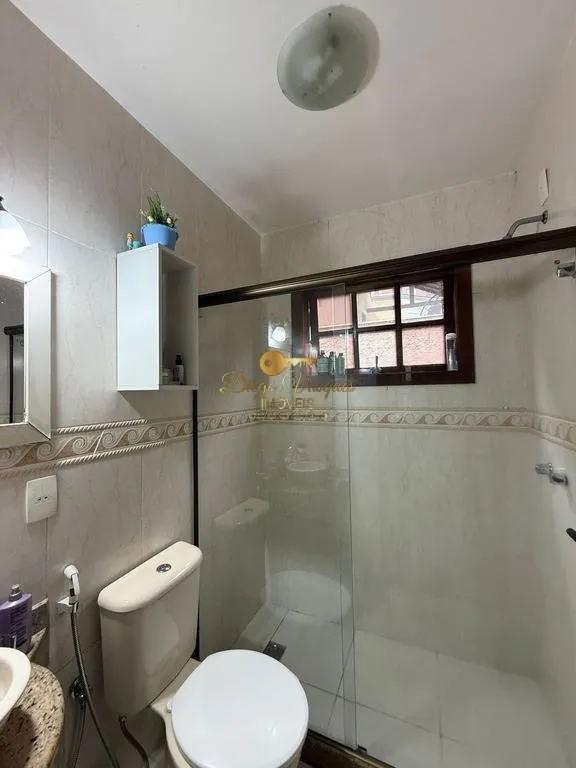 Imagem Casa em Condomínio para Venda em Teresópolis / RJ no bairro Albuquerque