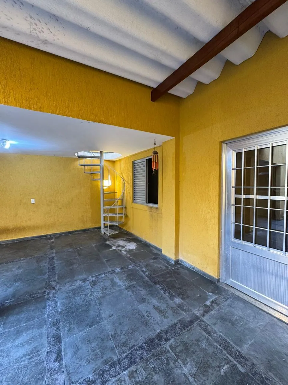 Imagem VENDO LINDA CASA NO BAIRRO JARDIM ALZIRA!