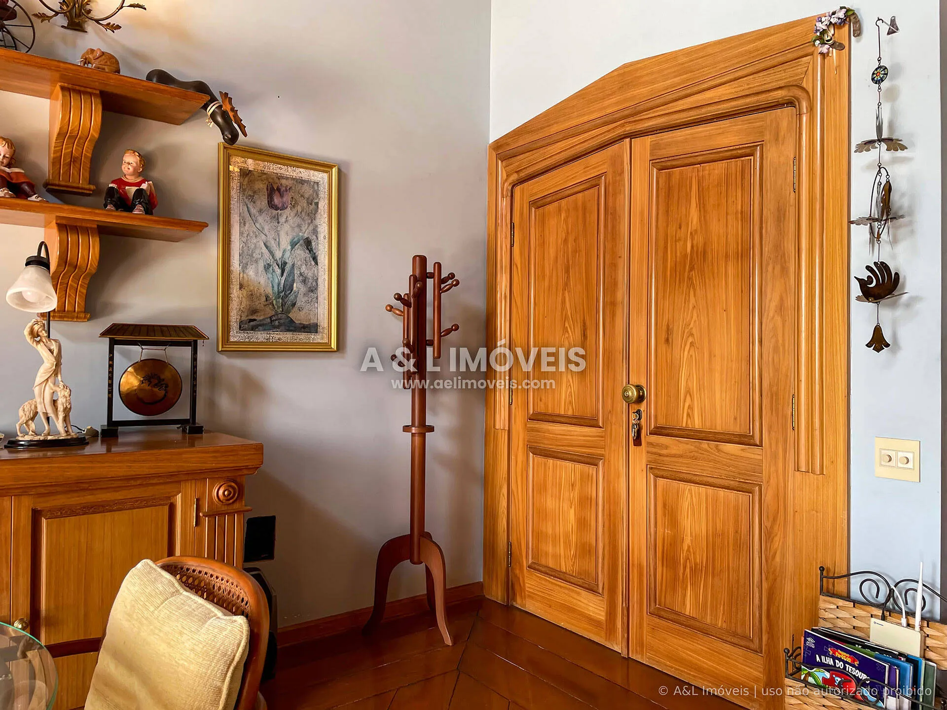 Imagem Cobertura duplex no Alto do Capivari com 3 suítes e sauna privativa