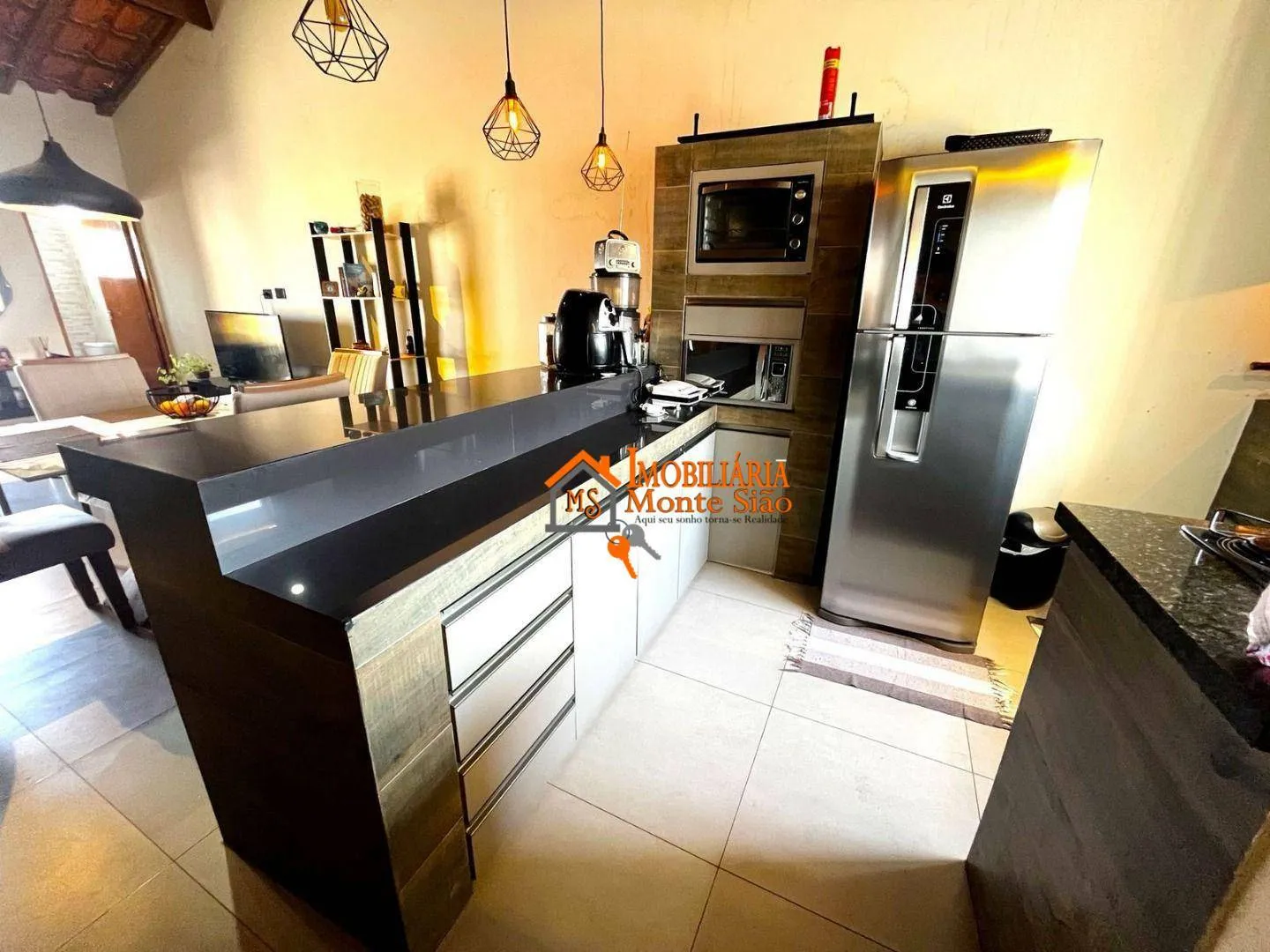 Imagem Sobrado com 3 dormitórios à venda, 210 m² por R$ 550.000,00 - Vila Rio de Janeiro - Guarulhos/SP