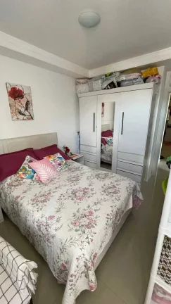 Imagem Amplo apartamento em condomínio fechado 2 dormitórios sendo 1 suíte e 2 vagas - Tabuleiro, Camboriú.