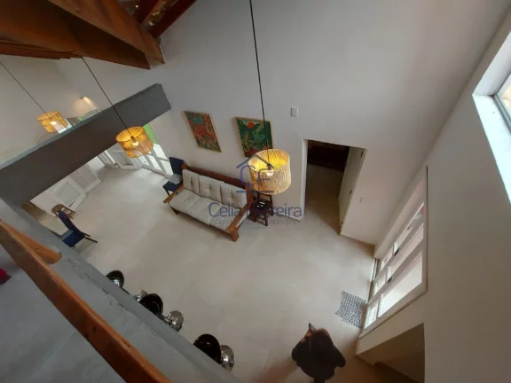 Imagem Ótima casa em localização privilegiada no miolo da Martim de Sá a 100m da praia