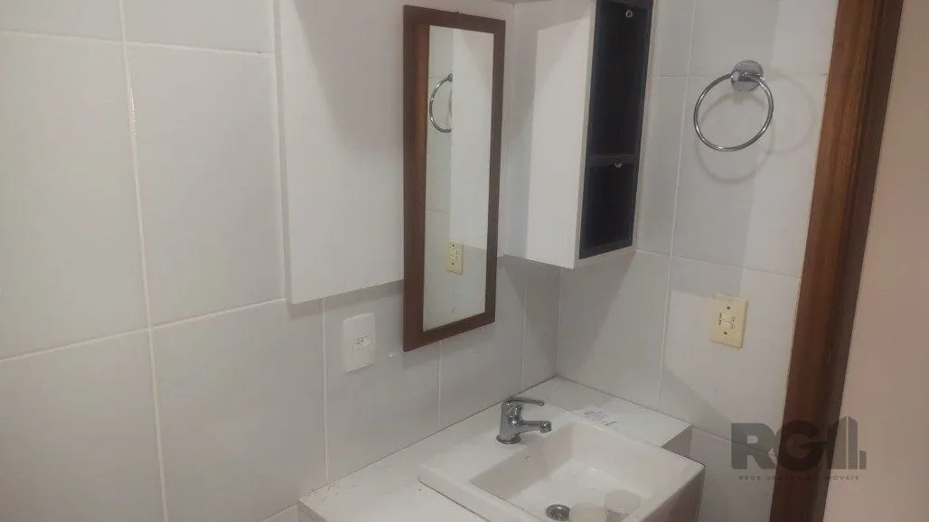 Imagem Boletto Imóveis vende casa em canoas 72,50 M² , 2 dormitórios , semi mobiliada, 2 banheiros R$399.000,00