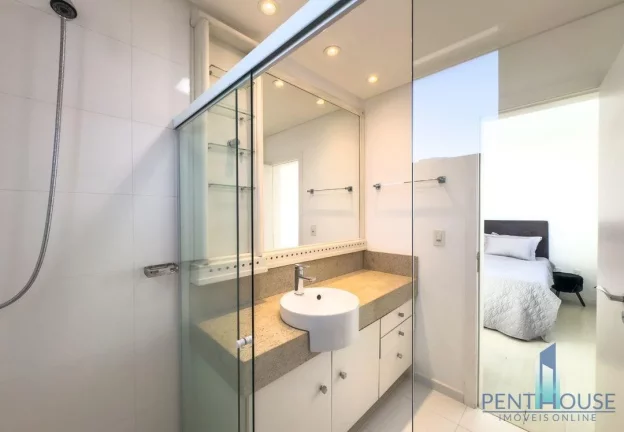 Imagem Apartamento Zona Central para Venda em Balneário Camboriú, CENTRO, 3 dormitórios, 3 suítes, 4 banheiros, 2 vagas