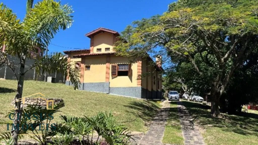 Foto do imóvel: Casa para venda ou locação, com edícula, no Clube de Campos Valinhos em Valinhos - São Paulo. em Clube de Campo Valinhos