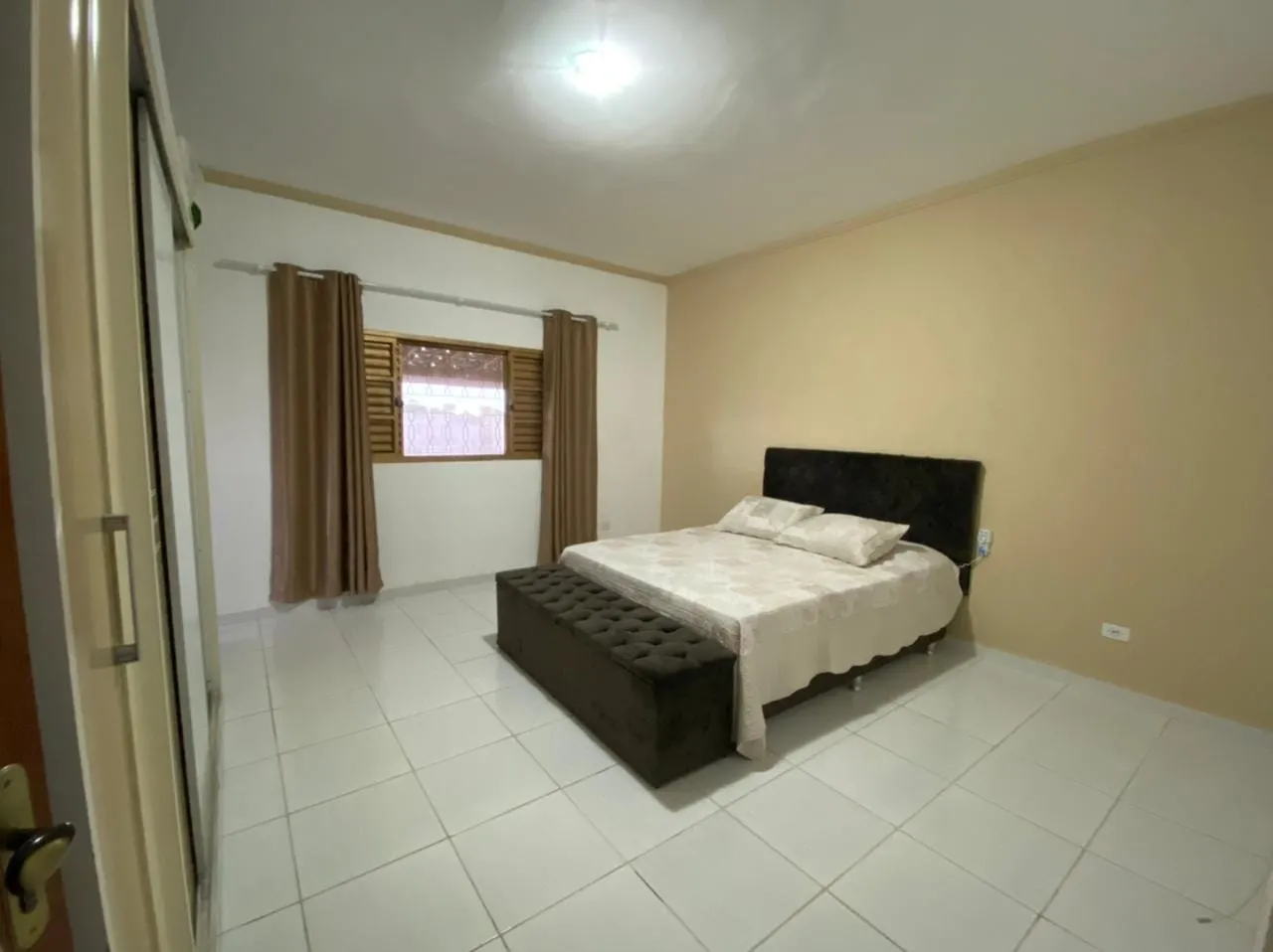Imagem Chácara à venda 3 Quartos, 1 Suite, 3 Vagas, 1086.86M², Mandú, Pindamonhangaba - SP