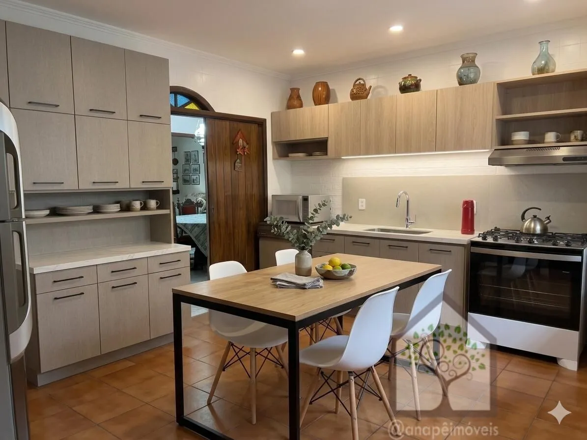 Imagem Casa com Quintal e Pomar Próxima à UFSC - Carvoeira, Florianópolis