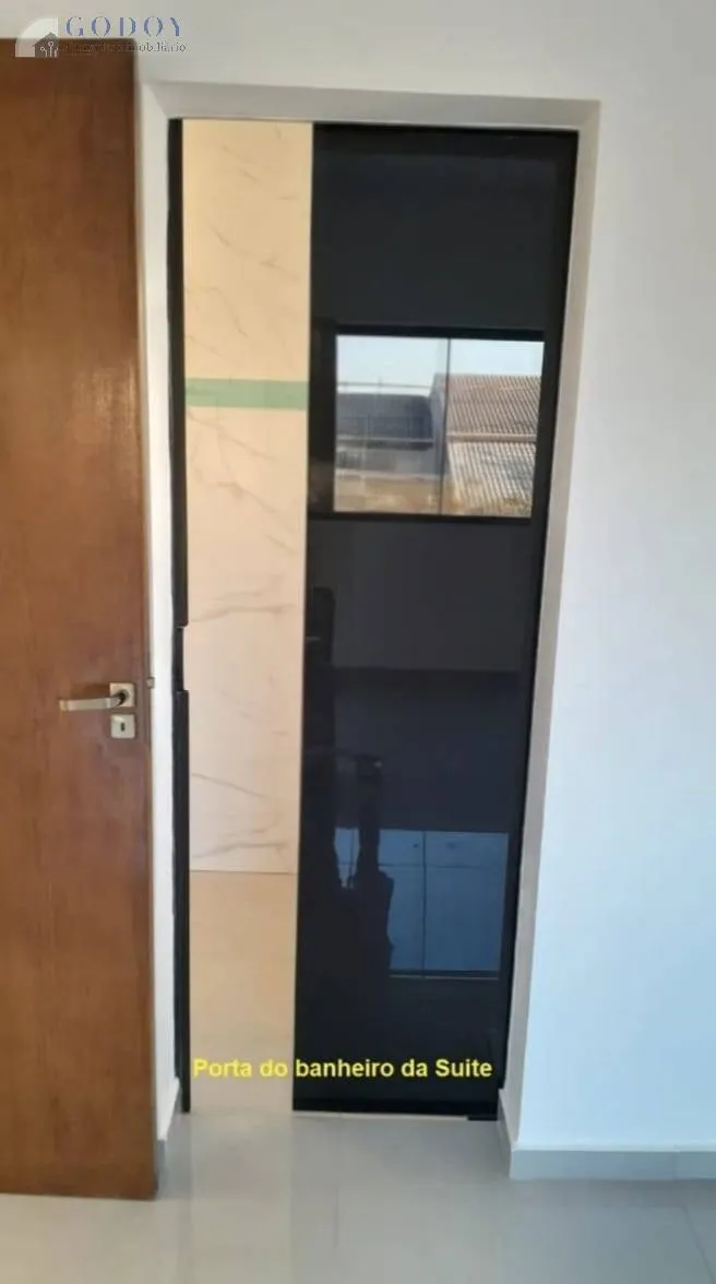 Imagem Casa Nova com Espaço Gourmet no Cond. Laguna - Conforto, Estilo e Lazer.
