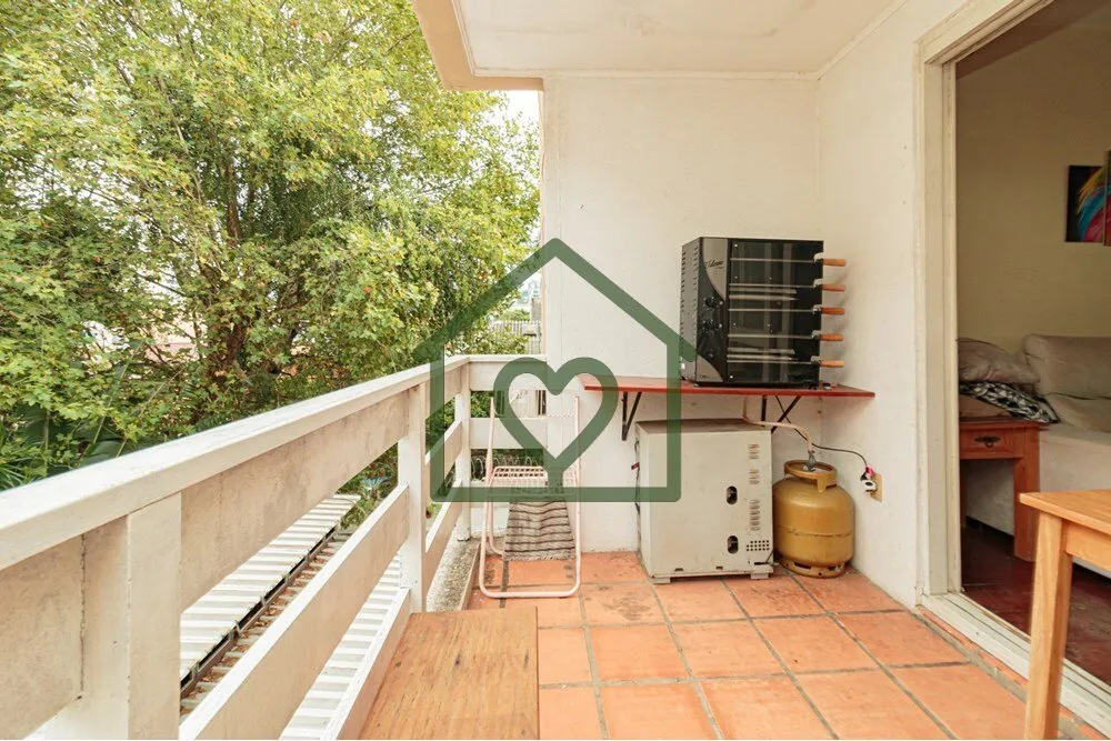 Imagem Descubra seu novo lar em um charmoso apartamento à venda, localizado na tranquila Rua Santa Cecíli...