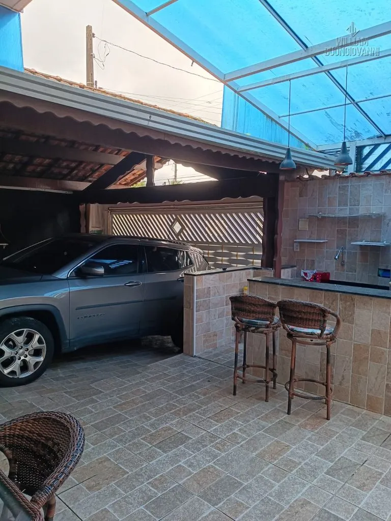 Imagem Casa 4 dormitórios sendo 1 suíte no bairro FLORIDA