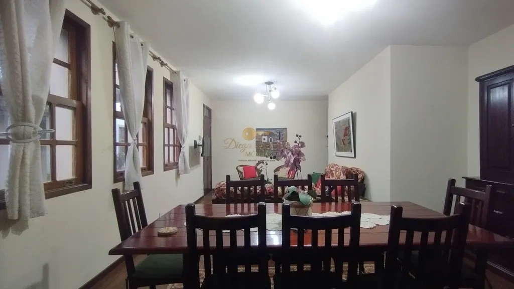 Imagem Casa em Condomínio para Venda em Teresópolis / RJ no bairro Alto