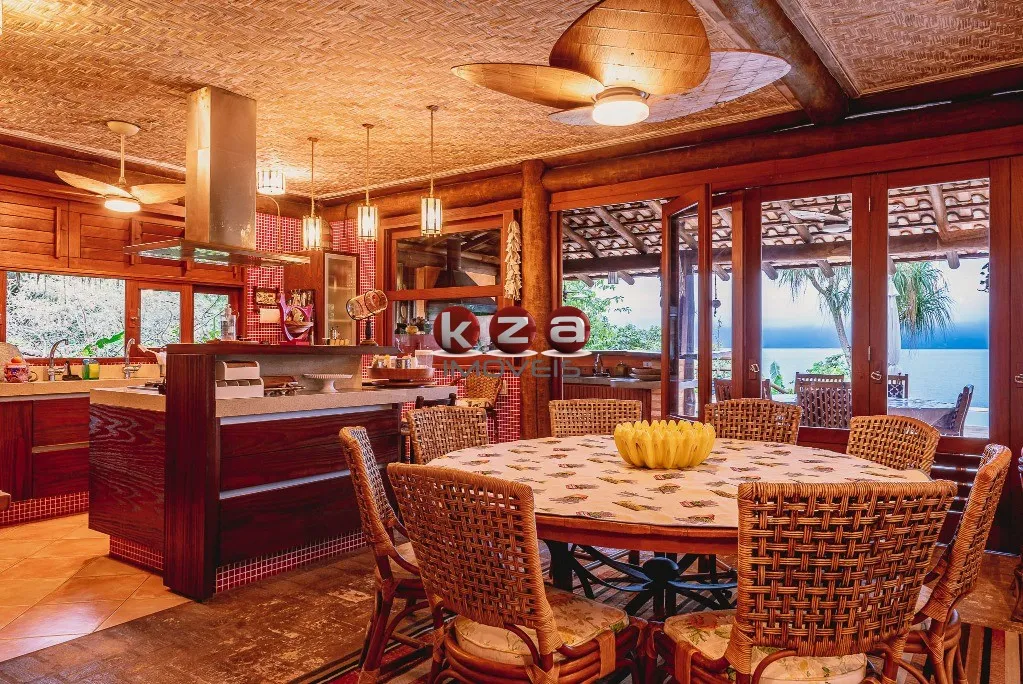 Imagem Imperdível: Casa de luxo com 5 quartos e 5 suítes na Ponta da Sela em Ilhabela-SP!