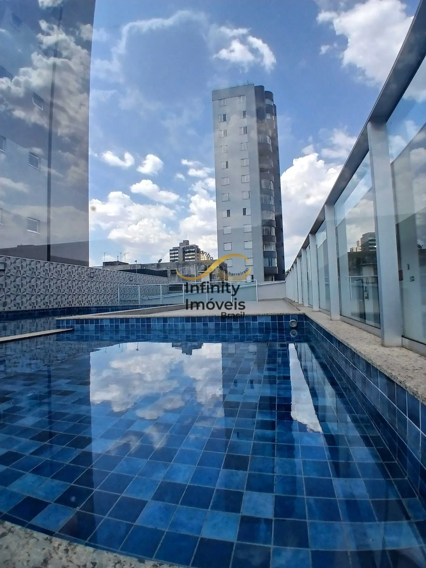 Imagem EDIFÍCIO MANHATAN FLORESTA - Apartamento à venda no bairro Floresta - Belo Horizonte/MG