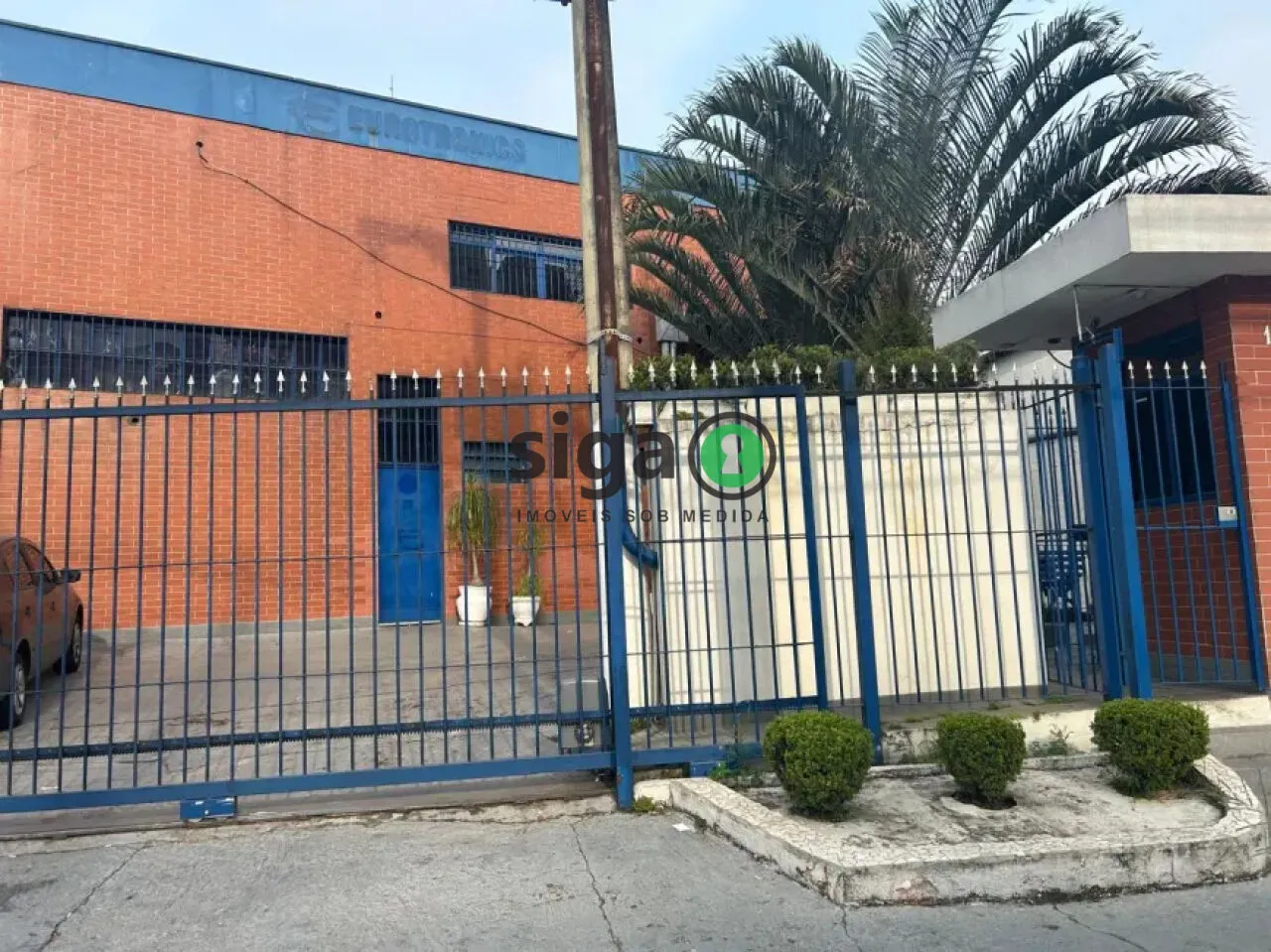 Imagem Galpão! Prédio Comercial para Locação - Localização Estratégica ZC