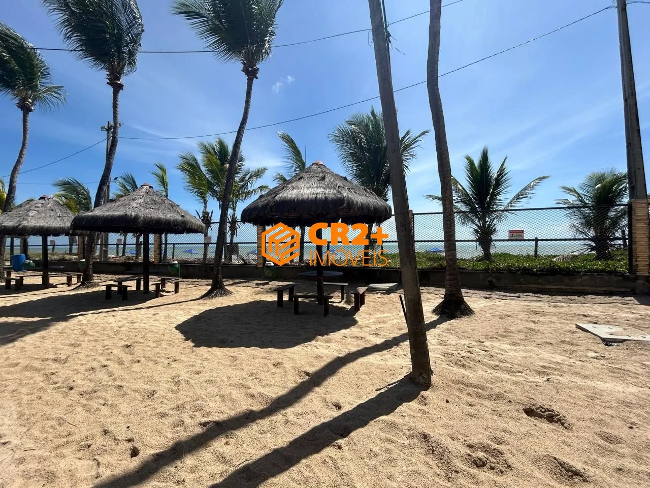 Imagem Vendo casa em condomínio Beira Mar em Maria Farinha com 138m² - 4 quartos / 2 su