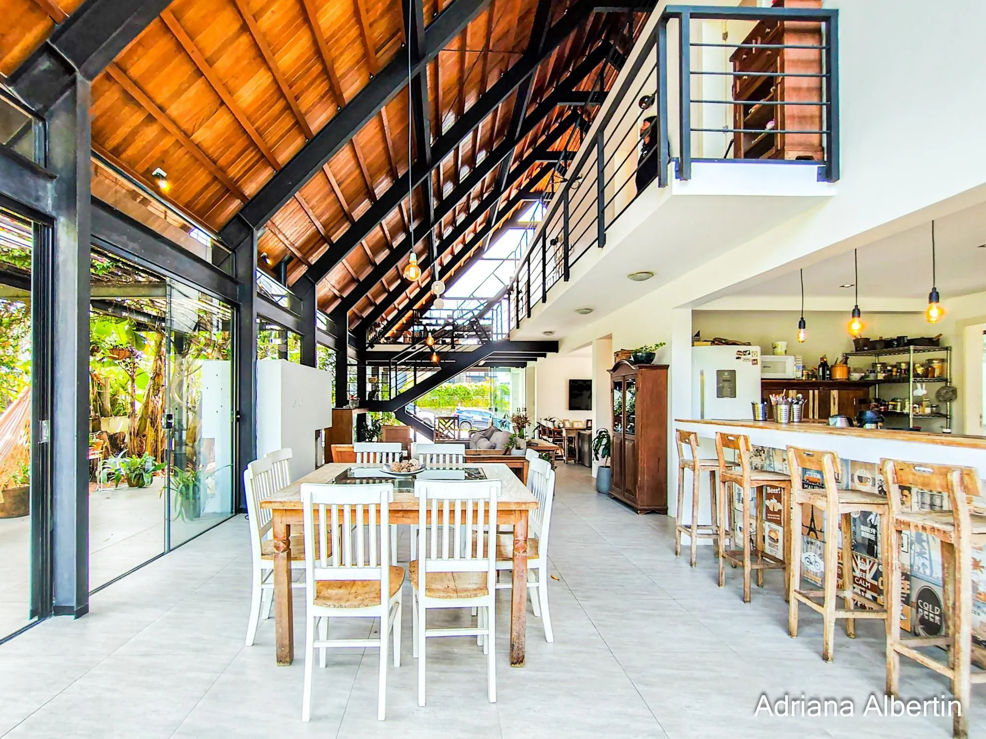Imagem Casa com 395m² e vista para o Guaiba