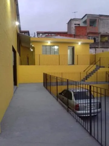 Imagem VENDA DE GALPÃO INDUSTRIAL/COMERCIAL NA VILA FERLÓPOLIS, EM ITAQUAQUECETUBA/SP, A/T 750m², A/C 400m², mezanino, casa de apoio e pátio. CONSULTE-NOS.