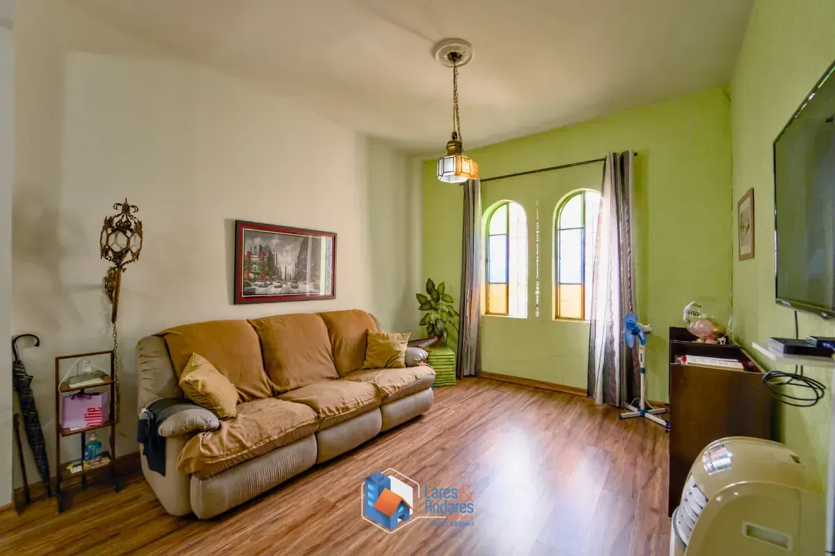 Imagem Casa para venda em Vila Madalena com 2 quartos, sendo 1 suíte, 110m²