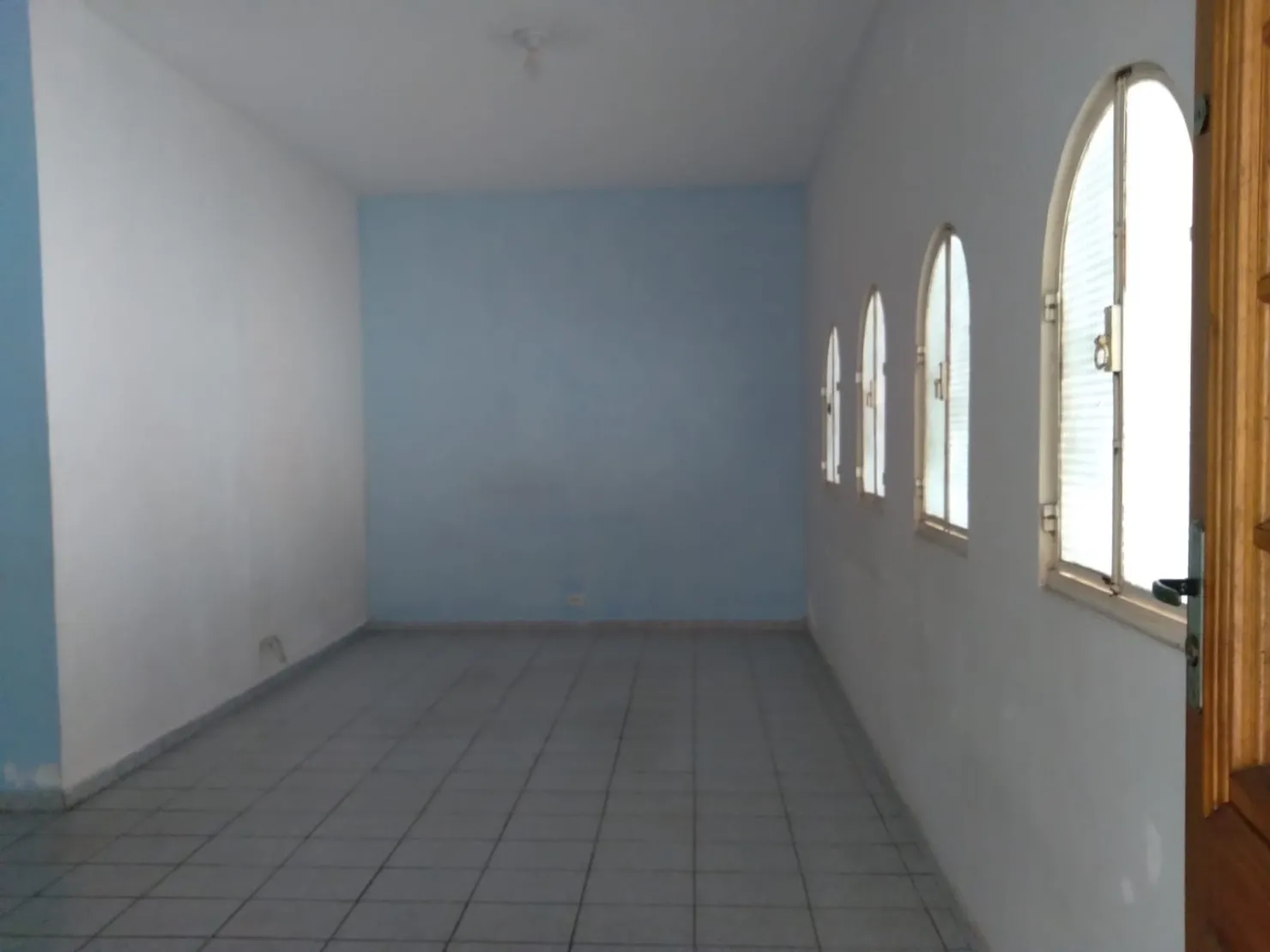 Imagem Casa à venda 4 Quartos, 3 Vagas, 252M², Jardim Carlota, Pindamonhangaba - SP