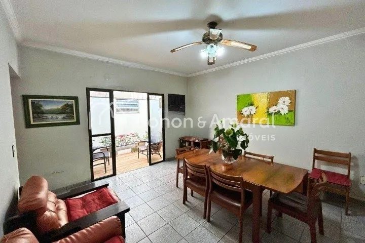 Imagem Casa assobradada à venda com 4 quartos no Jardim Nova Europa, Campinas