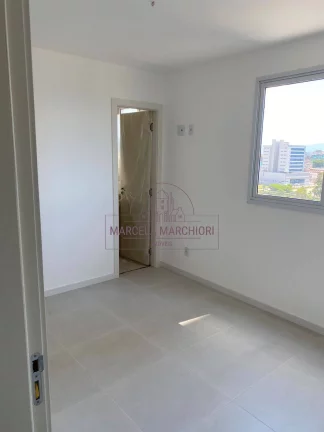 Imagem Ap 3 quartos, suíte, porcelanato, próx. perim e praia, lazer completo, 2