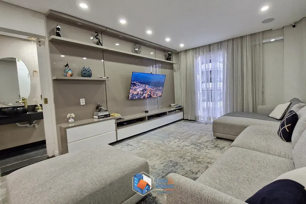 Imagem Triplex para venda em Santana com 2 quartos, sendo 2 suítes, 112m²