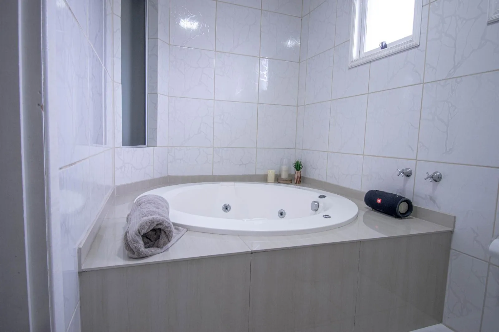 Imagem Casa sobrado no bairro Mont Serrat em Canoas